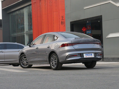 내셔널 VI BYD QIN PLUS 2021 EV DM-I 55KM 1.5L 81kW 4도어 5석 세단
