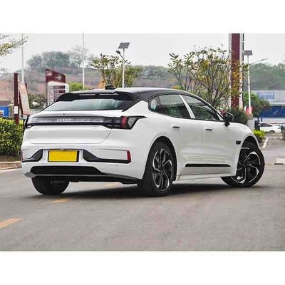 파워 몬스터 ZEEKR 001 중국 전기 자동차 1302Km CLTC 0?? 100km/h 3.8초