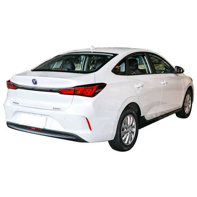 차난 이동 EV460 중국 전기 택시 세단 401KM 배터리 사용량