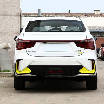 둥 펑 E70 중국 전기 택시 오프라인 탈용 배터리 수명 400KM