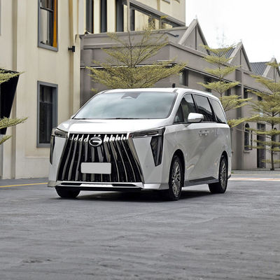 GAC M8 중국형 연료동차 5도어 7석 MPV 엔진 2.0T