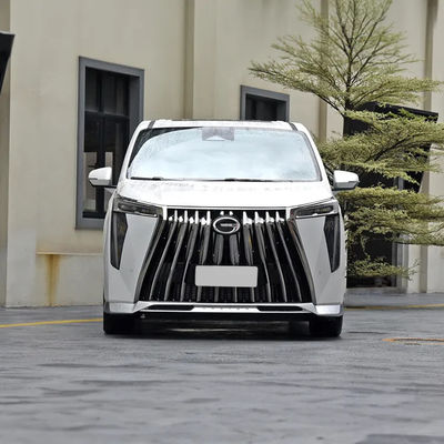 GAC M8 중국형 연료동차 5도어 7석 MPV 엔진 2.0T