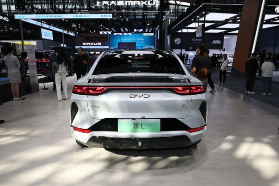 BYD의 신세대 순수 전기 SUV SONG L 550KM-662KM 레인지 인테리어 외관