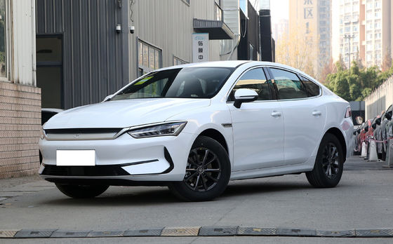 2024 BYD 킨 플러스 55km/120km 호너 모델 중국 D-MI 플러그 하이브리드 자동차
