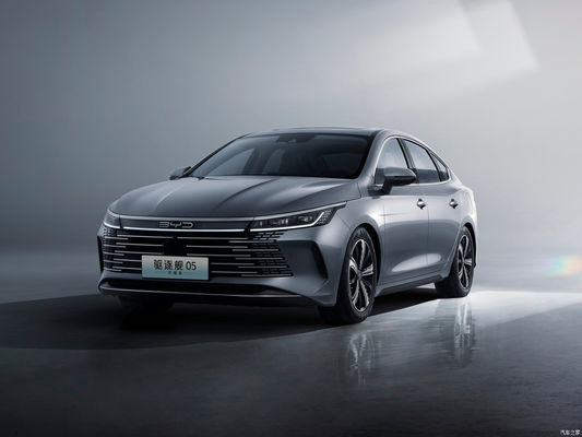 BYD의 2024 Destroyer 05 Honor Edition D-mi 하이브리드 및 EV 버전