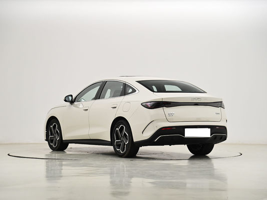 2024 BYD Seal06 Dm-i CLTC (L/100km) 1.36L PHEV 전력 포괄적 범위 2100KM 하이브리드 세단!