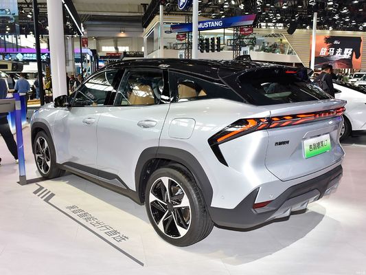 4도어 5석 중국 전기 SUV 스타일과 성능의 궁극적인 조합